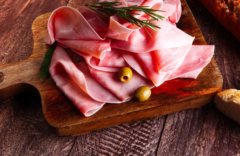 Prosciutto cotto e primi piatti: 5 soluzioni gustose e adatte ad ogni occasione immagine